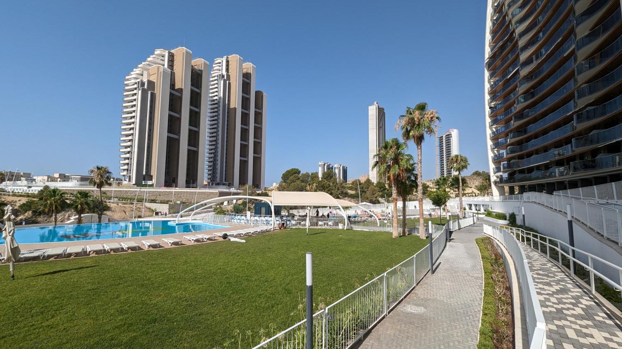 Sunset Waves Luxury Apartment 貝尼多姆 外观 照片